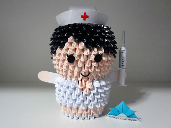 Origami 3D Enfermeira Morena